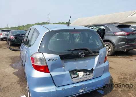 2009 Honda Fit из США, поврежденный, VIN JHMGE88209S052443